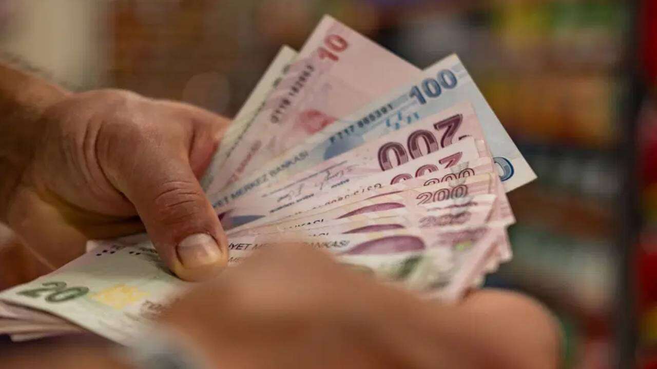 Milyonlarca sigortalı çalışana erken emeklilik kapısı açıldı: Noyan Doğan şartları ve kritik tarihi açıkladı 10